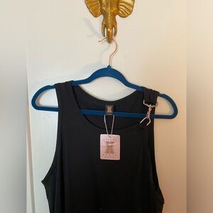 ❣️SOLD❣️ 🖤new savage Fenti top by Rhiana🖤